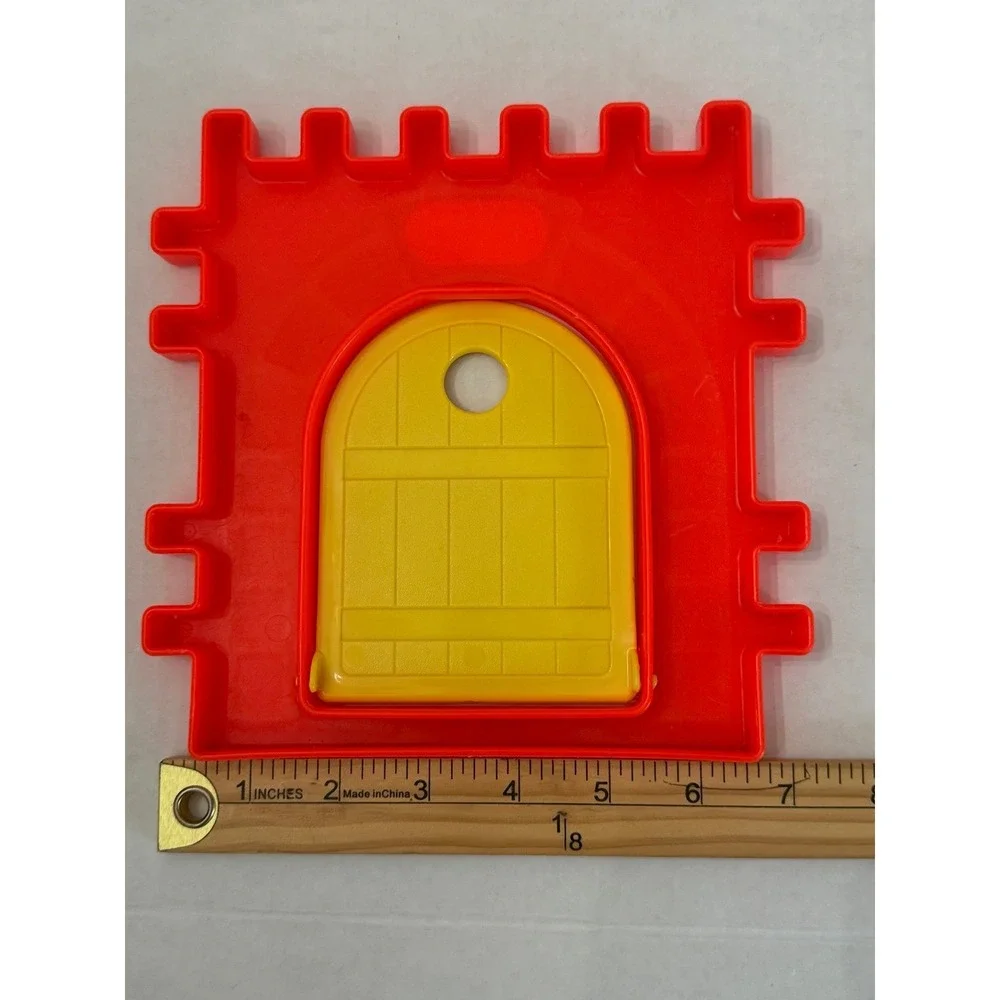 VTG Little Tikes Waffle Blocks 2 Castle Doors Red and Yellow Replacement Pieces
